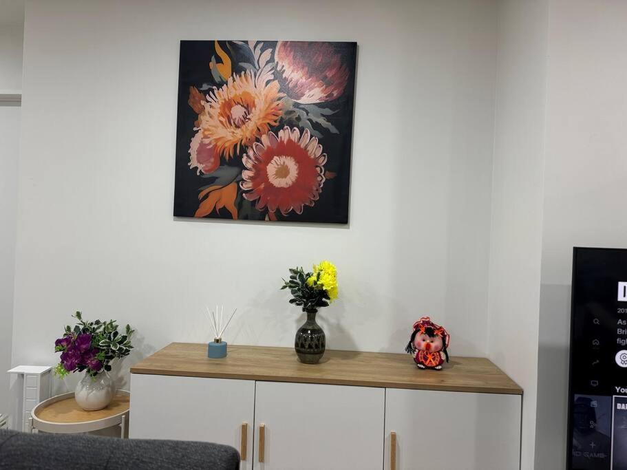Stunning 3 Bd - 2 Bth City Apt - Pool & Carpark Auckland Eksteriør billede