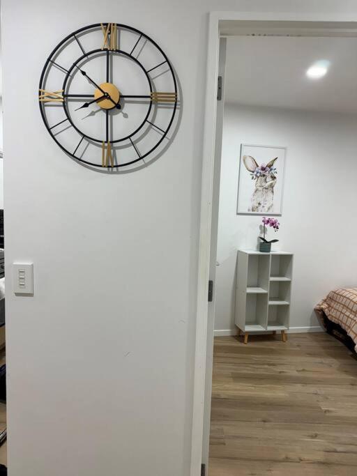 Stunning 3 Bd - 2 Bth City Apt - Pool & Carpark Auckland Eksteriør billede