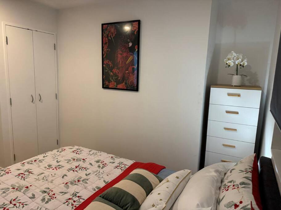 Stunning 3 Bd - 2 Bth City Apt - Pool & Carpark Auckland Eksteriør billede