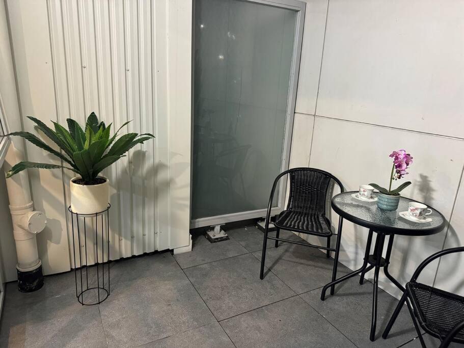 Stunning 3 Bd - 2 Bth City Apt - Pool & Carpark Auckland Eksteriør billede