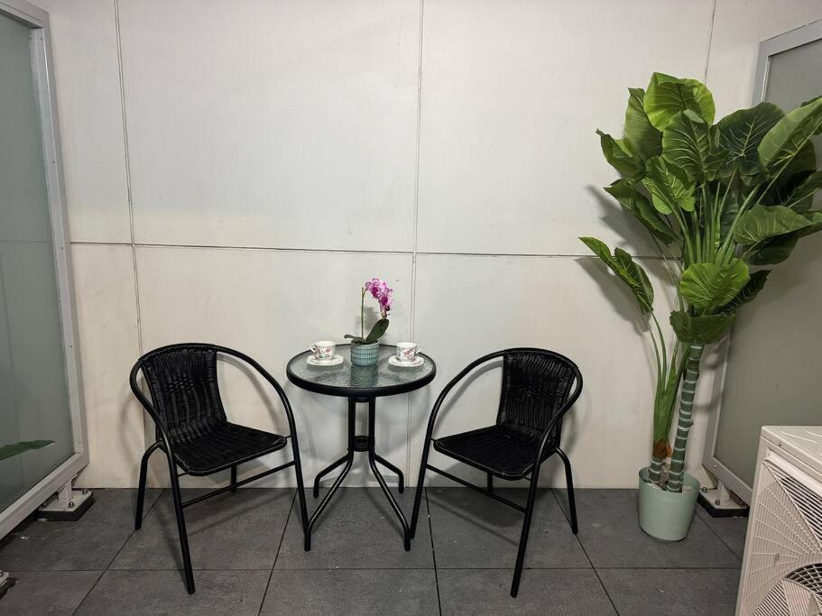 Stunning 3 Bd - 2 Bth City Apt - Pool & Carpark Auckland Eksteriør billede